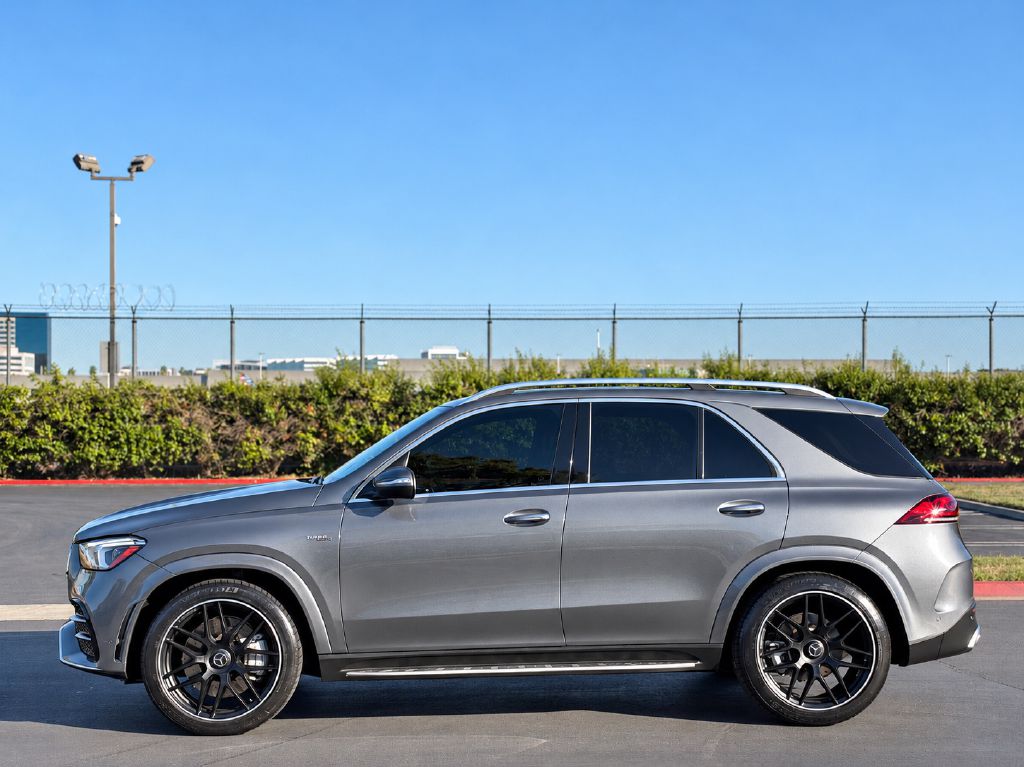 Photo 3 of this MERCEDES-BENZ GLE