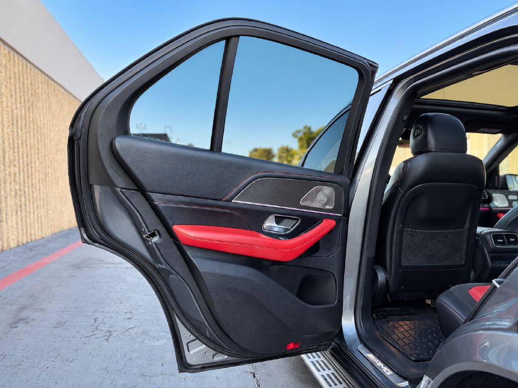 Photo 14 of this MERCEDES-BENZ GLE