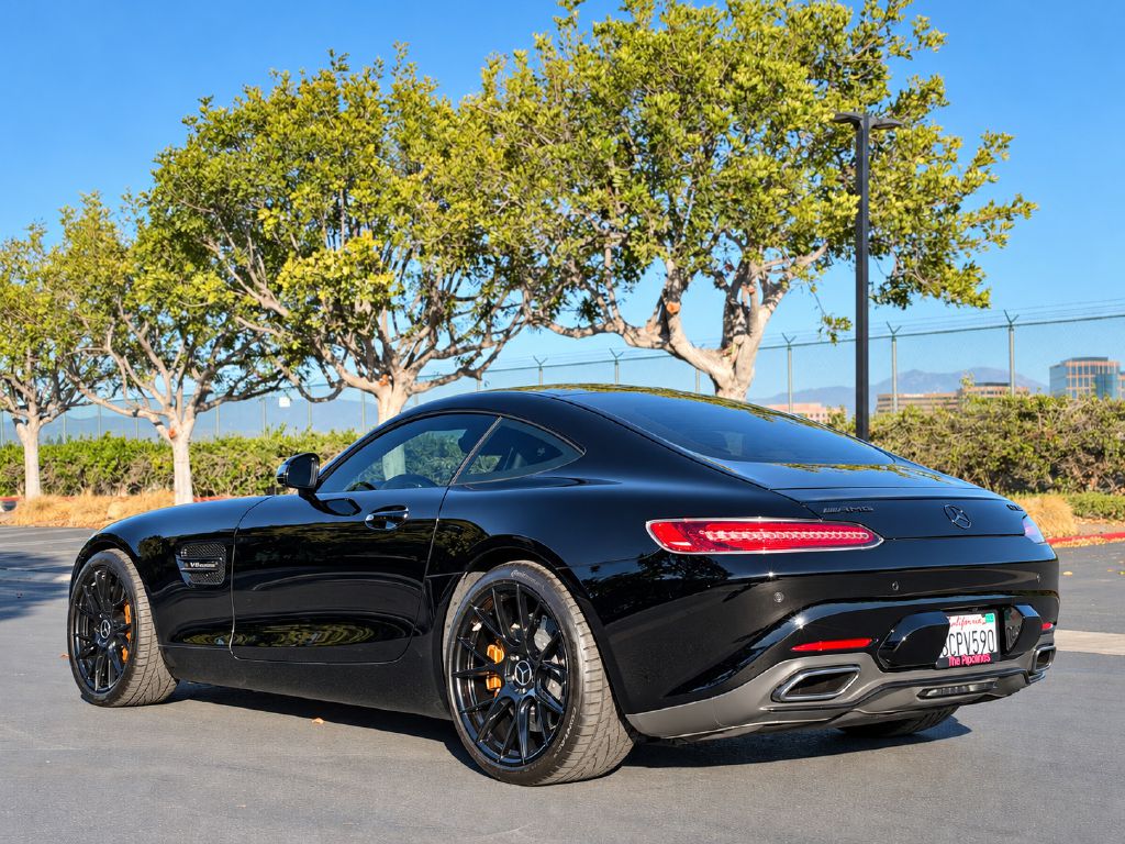 Photo 4 of this MERCEDES-BENZ AMG GT