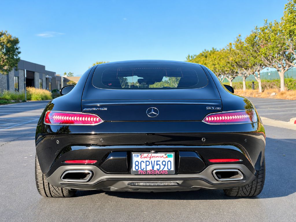 Photo 5 of this MERCEDES-BENZ AMG GT