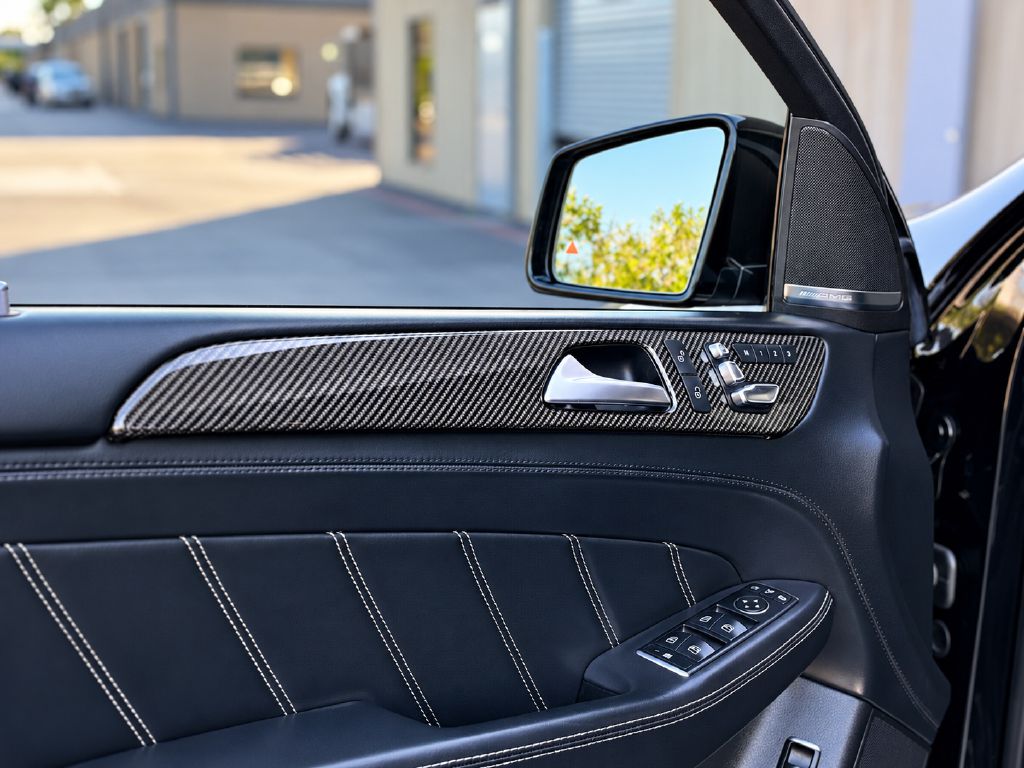 Photo 10 of this MERCEDES-BENZ GLE COUPE