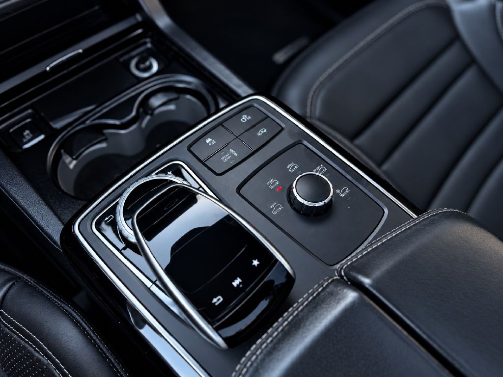 Photo 22 of this MERCEDES-BENZ GLE COUPE