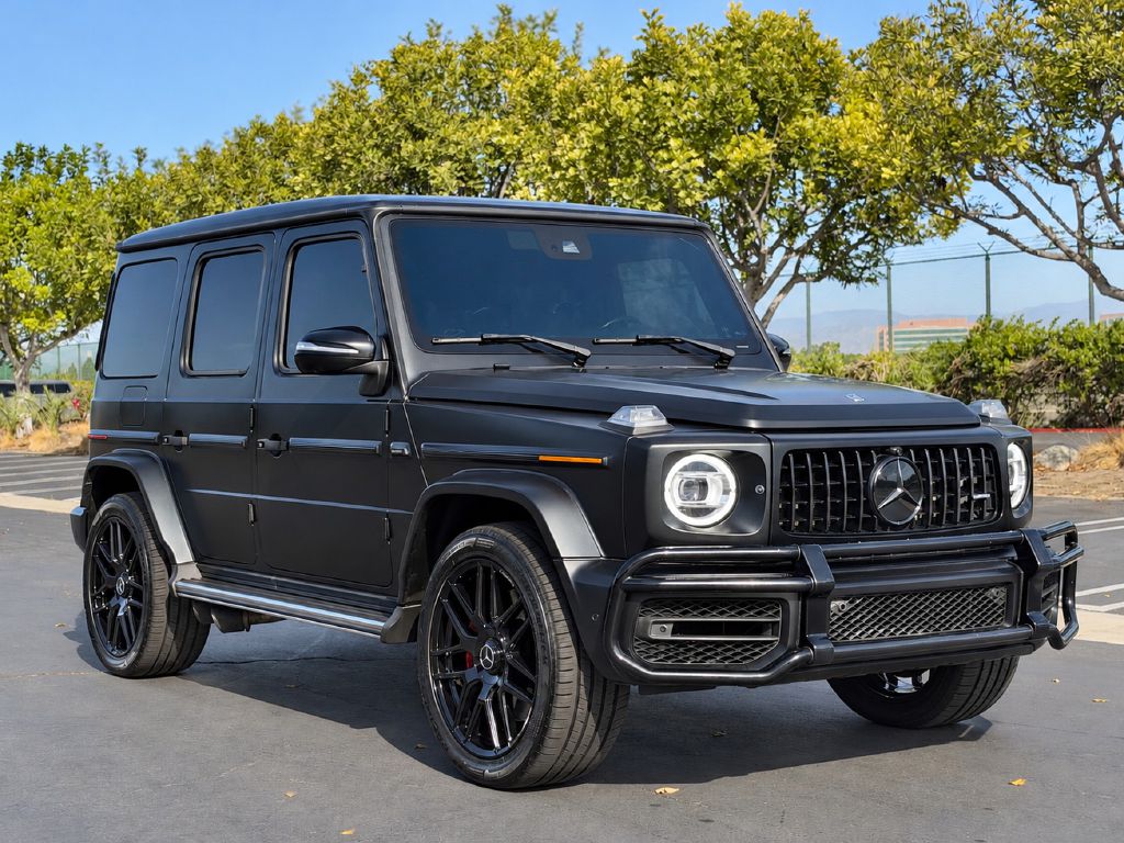 Photo 9 of this MERCEDES-BENZ G-CLASS
