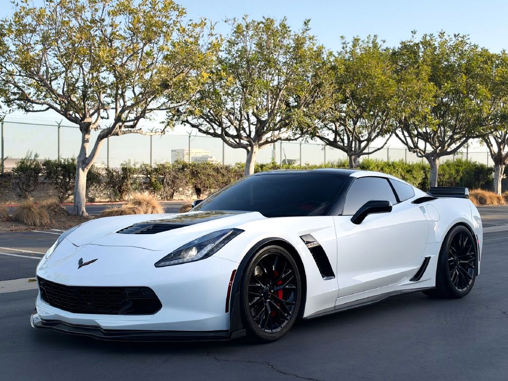 Photo 4 of this CHEVROLET CORVETTE