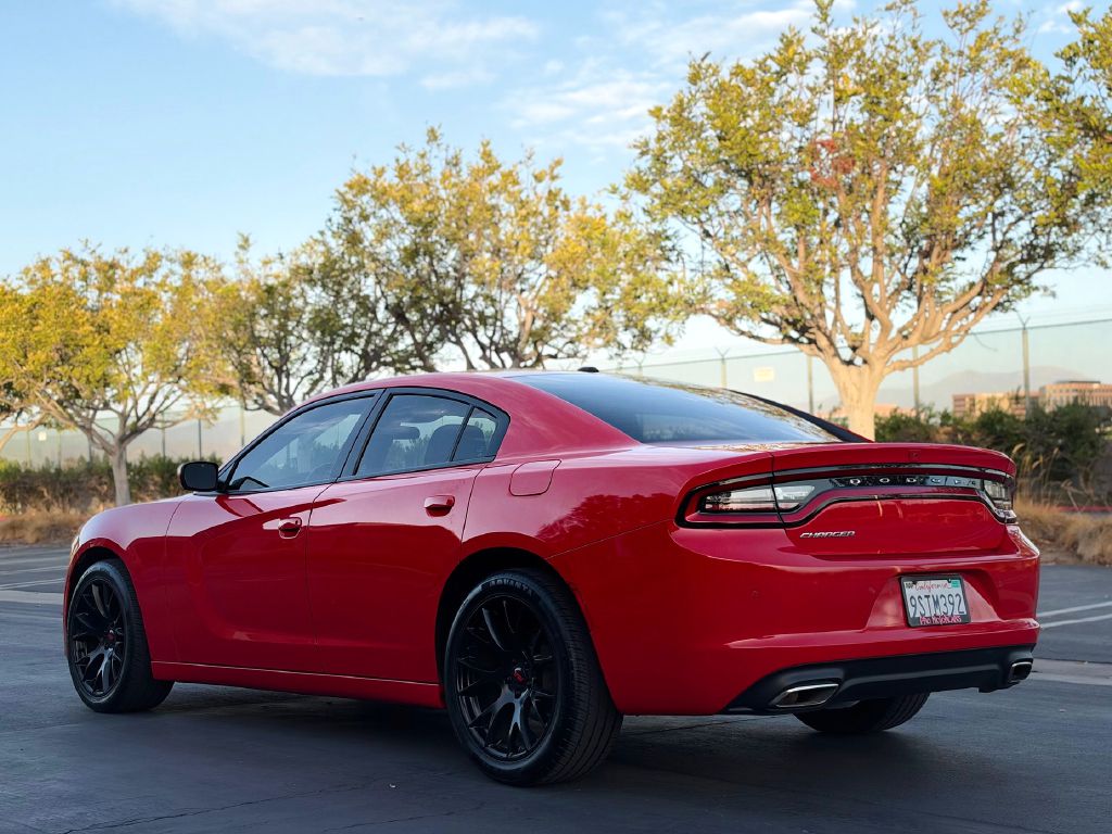 Photo 3 of this DODGE CHARGER