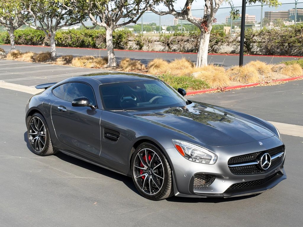 Photo 8 of this MERCEDES-BENZ AMG GT-S