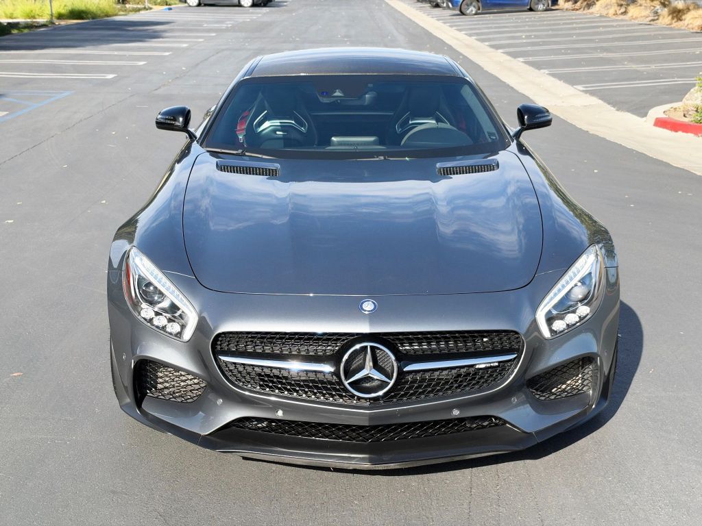 Photo 9 of this MERCEDES-BENZ AMG GT-S
