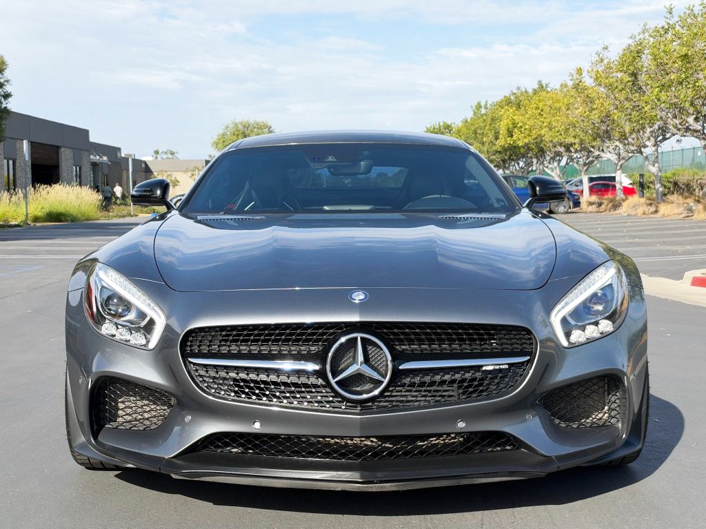 Photo 10 of this MERCEDES-BENZ AMG GT-S