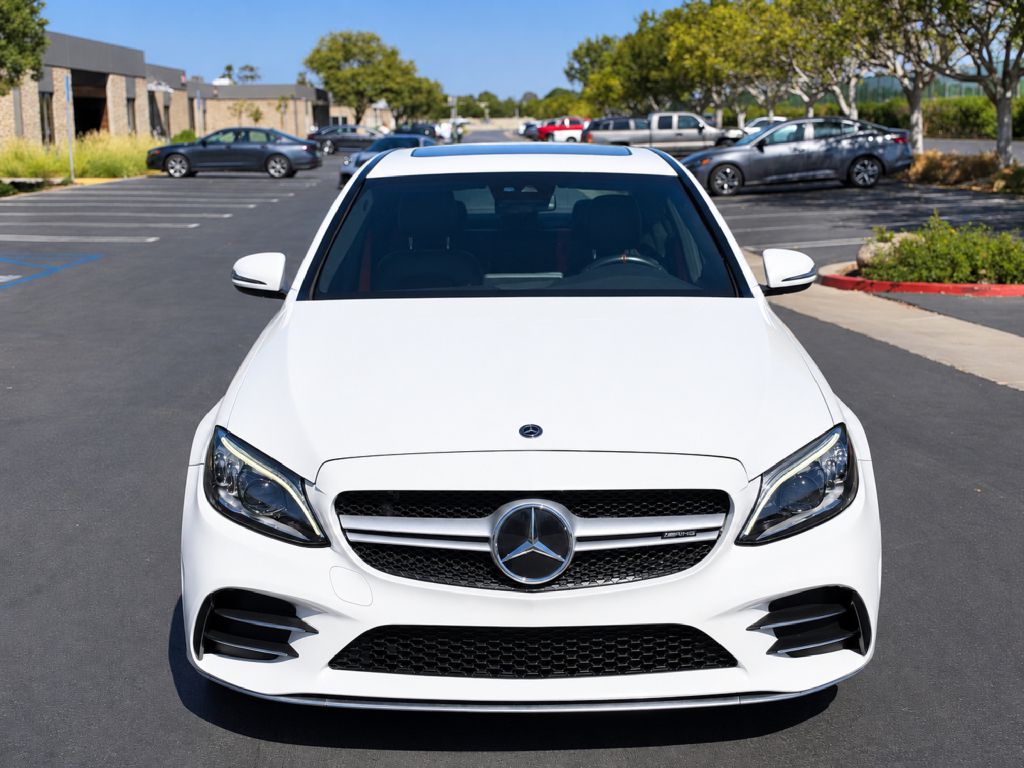 Photo 7 of this MERCEDES-BENZ C-CLASS