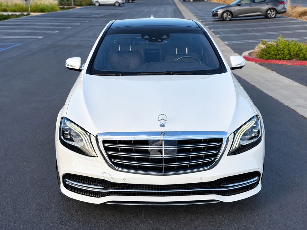 Photo 9 of this MERCEDES-BENZ S-CLASS