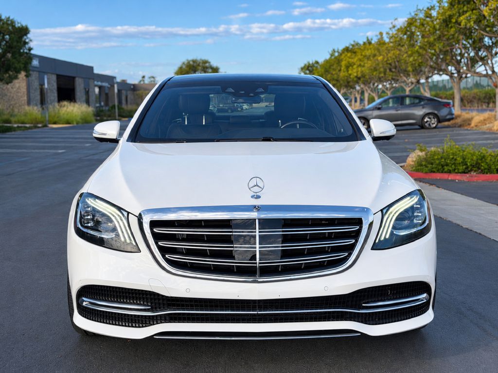 Photo 10 of this MERCEDES-BENZ S-CLASS