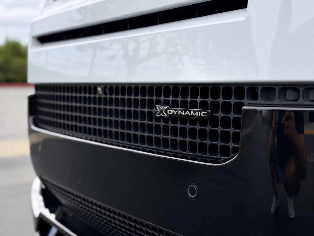 Photo 9 of this LAND ROVER DEFENDER