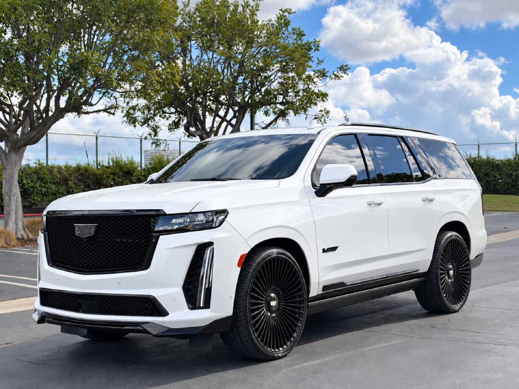 2023 CADILLAC ESCALADE V