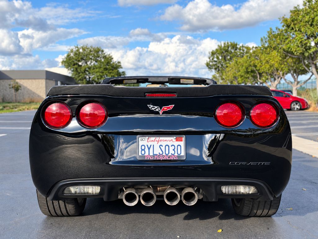 Photo 6 of this CHEVROLET CORVETTE