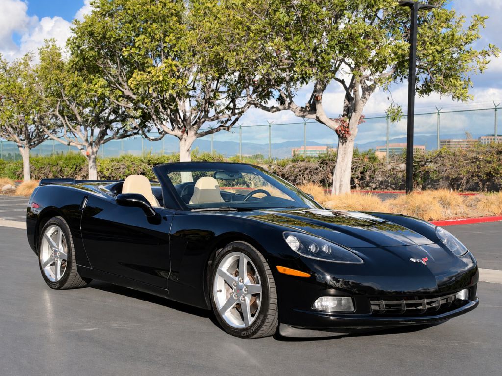 Photo 8 of this CHEVROLET CORVETTE