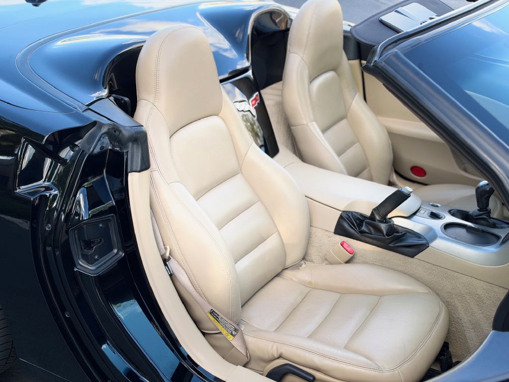 Photo 20 of this CHEVROLET CORVETTE