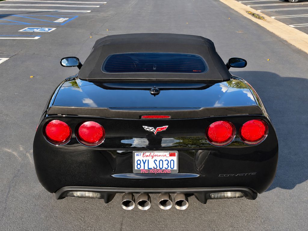 Photo 13 of this CHEVROLET CORVETTE