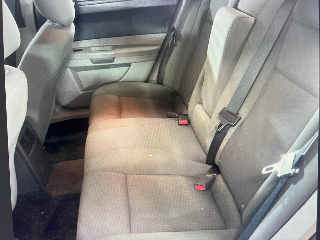 Photo 3 of this CHRYSLER 300
