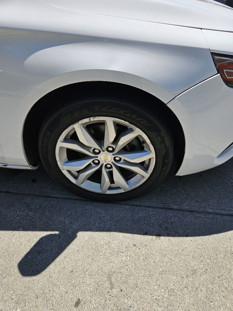 Photo 15 of this CHEVROLET IMPALA