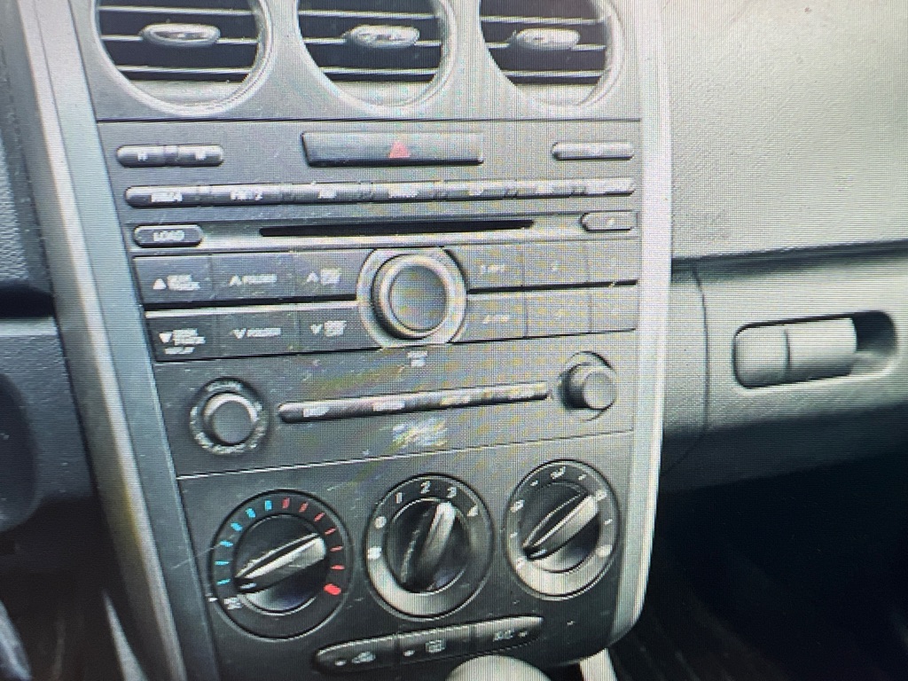 Photo 5 of this MAZDA CX-7
