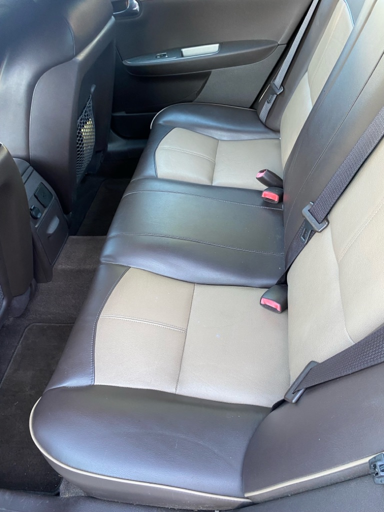 Photo 9 of this CHEVROLET MALIBU