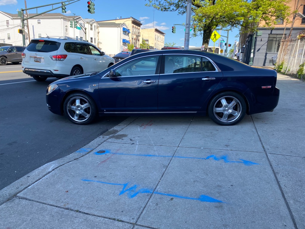 Photo 6 of this CHEVROLET MALIBU