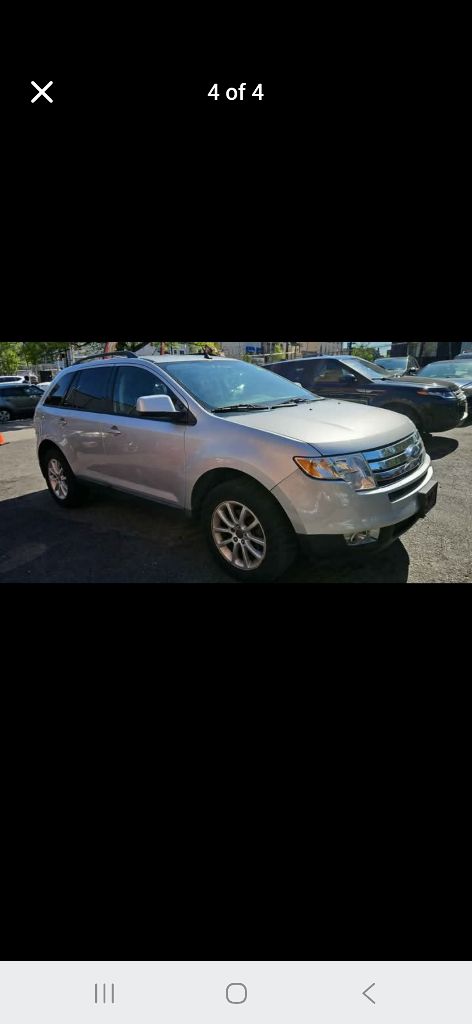 Photo 2 of this FORD EDGE