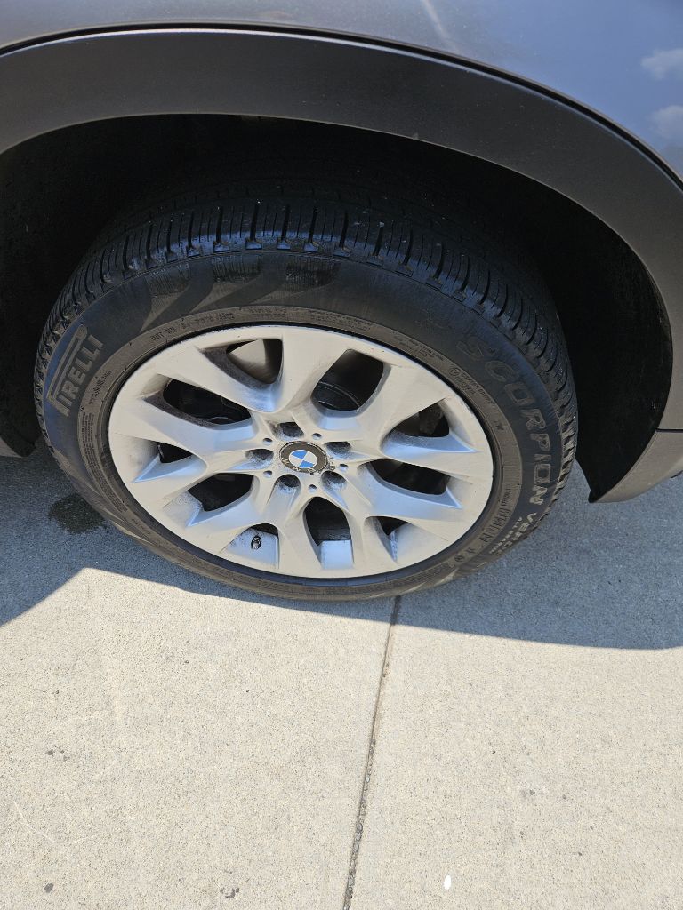 Photo 11 of this BMW X5