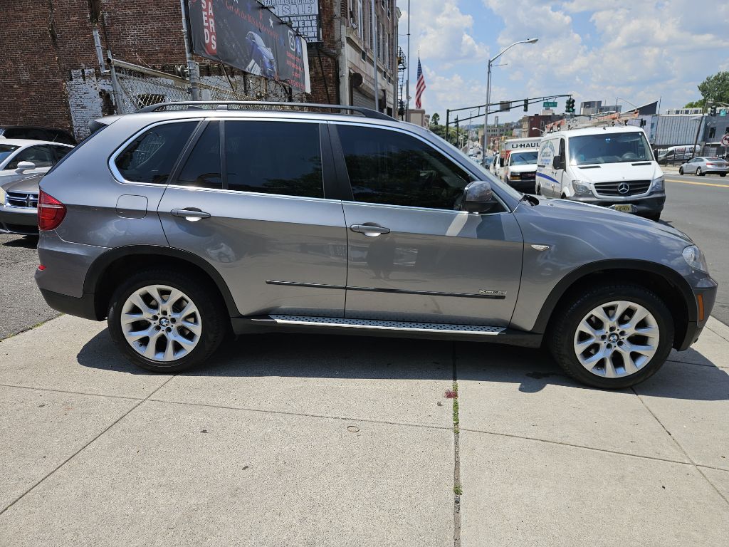 Photo 5 of this BMW X5