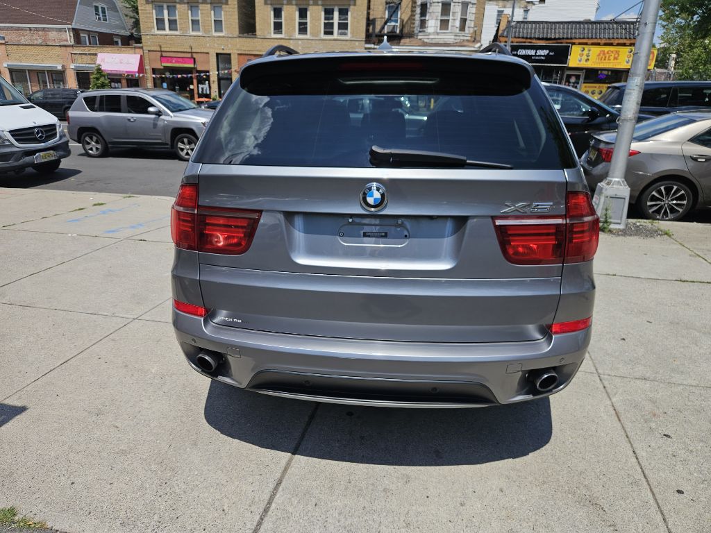 Photo 7 of this BMW X5