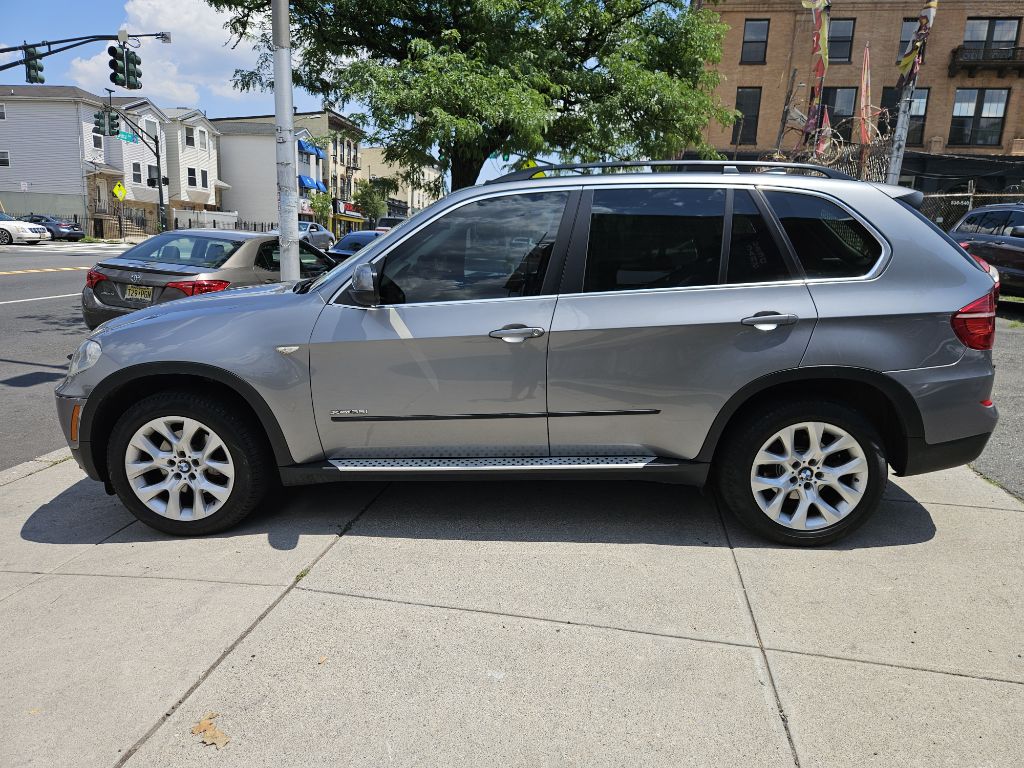 Photo 9 of this BMW X5