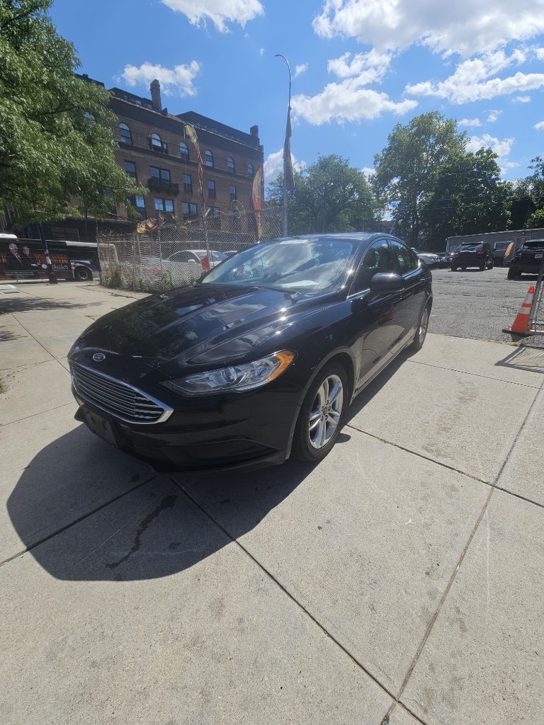 Photo 6 of this FORD FUSION