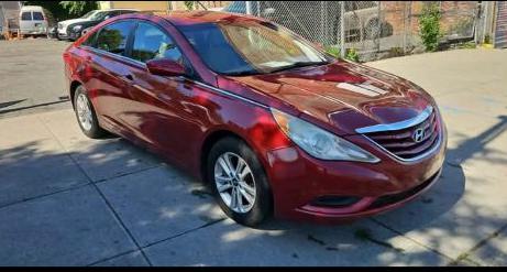 Photo 5 of this HYUNDAI SONATA
