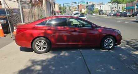 Photo 7 of this HYUNDAI SONATA