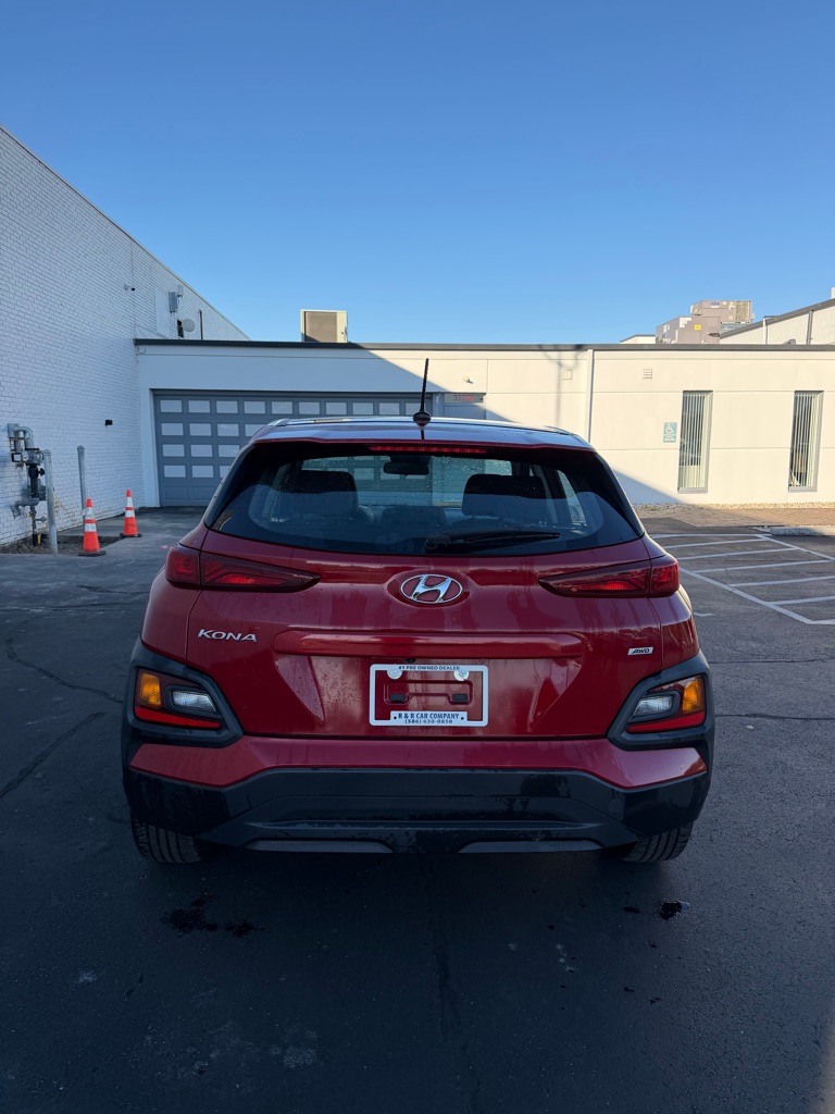 Photo 4 of this HYUNDAI KONA