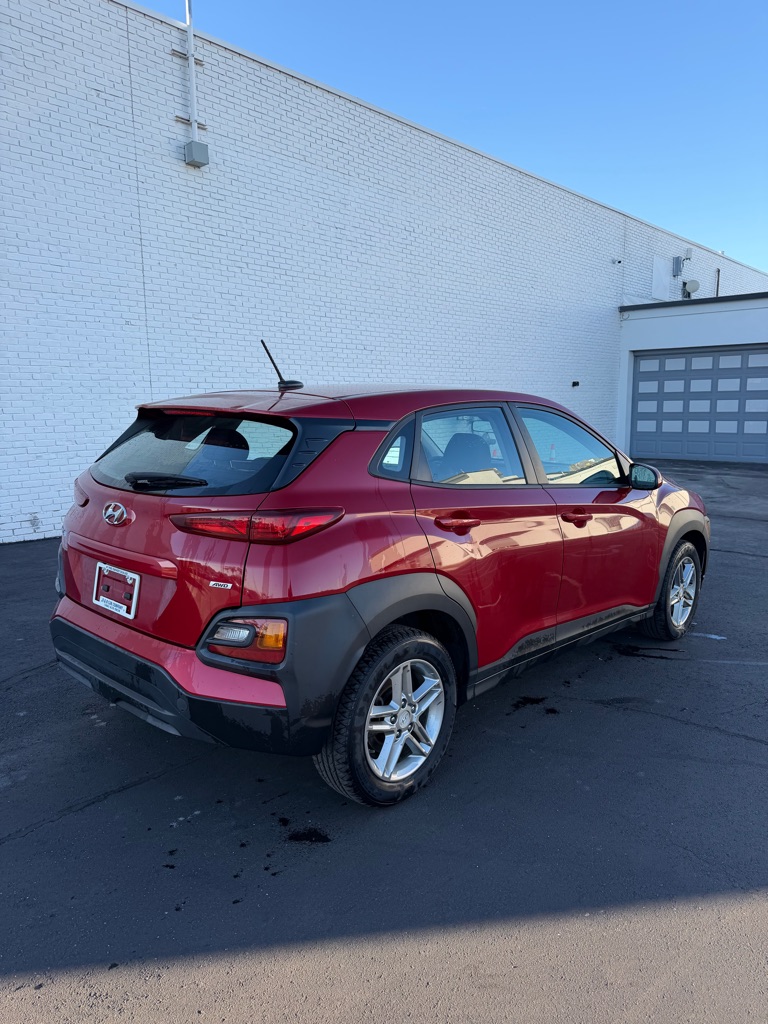 Photo 5 of this HYUNDAI KONA