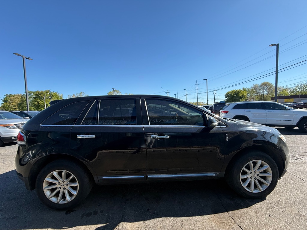 Photo 6 of this LINCOLN MKX