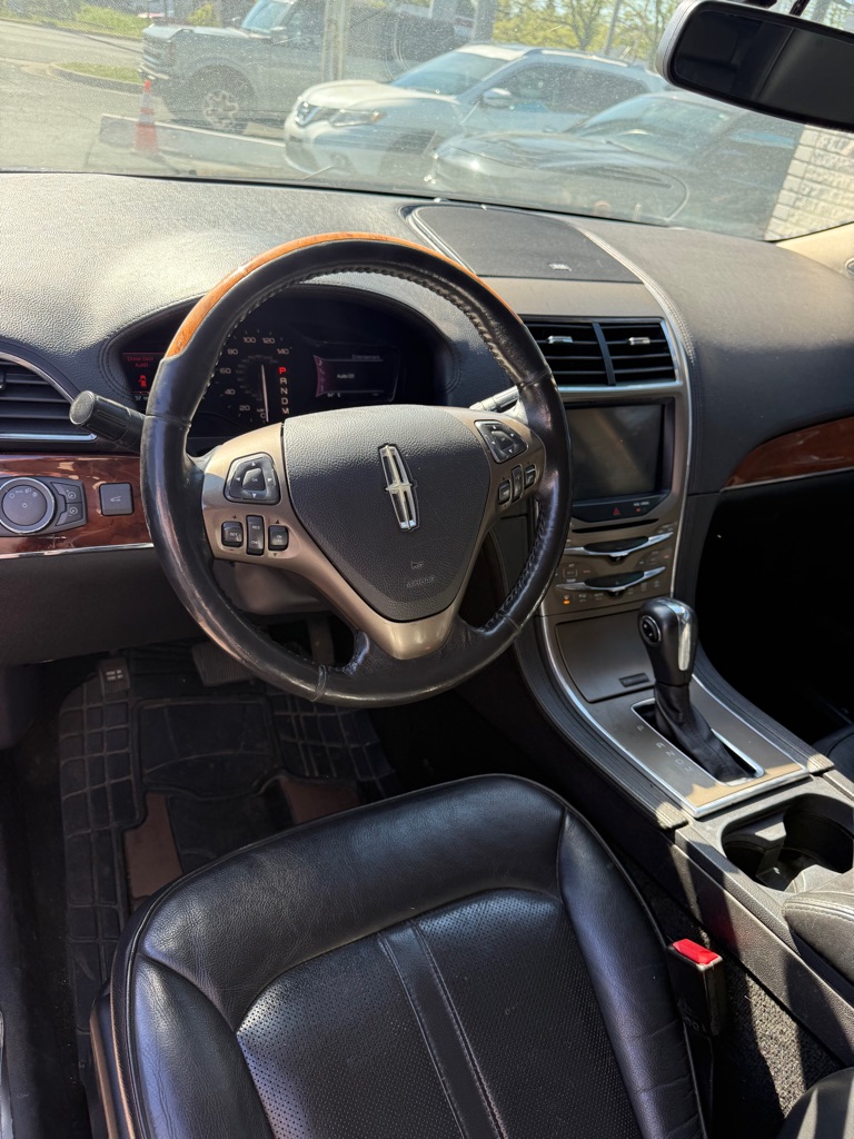 Photo 9 of this LINCOLN MKX