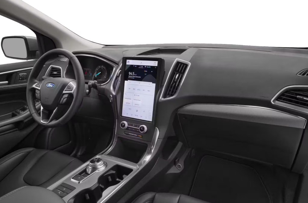 Photo 6 of this FORD EDGE