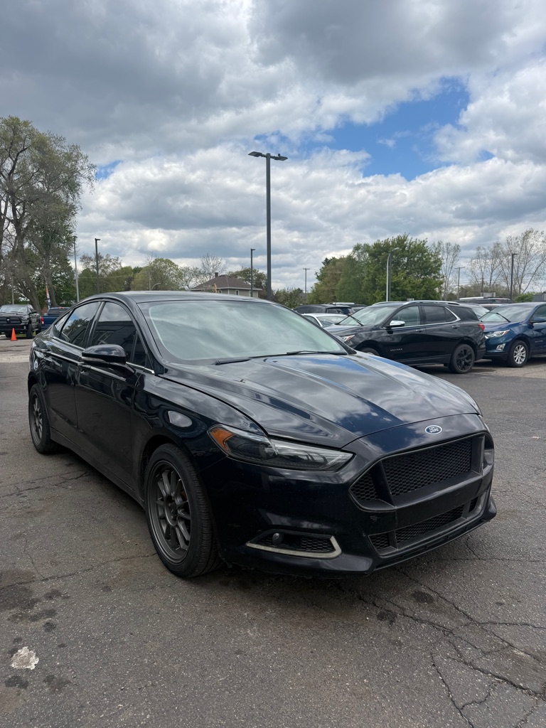 Photo 7 of this FORD FUSION