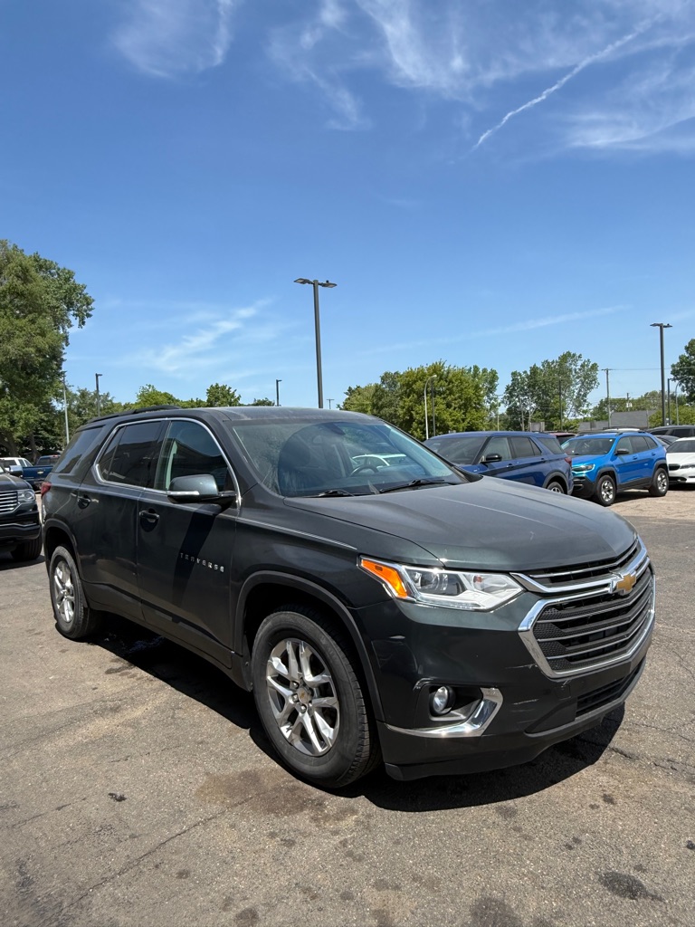 Photo 7 of this CHEVROLET TRAVERSE
