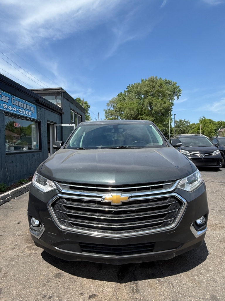 Photo 8 of this CHEVROLET TRAVERSE