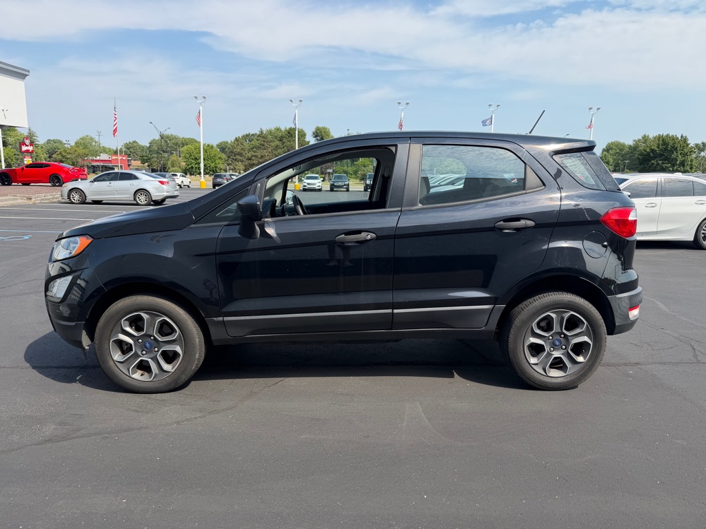 Photo 2 of this FORD ECOSPORT
