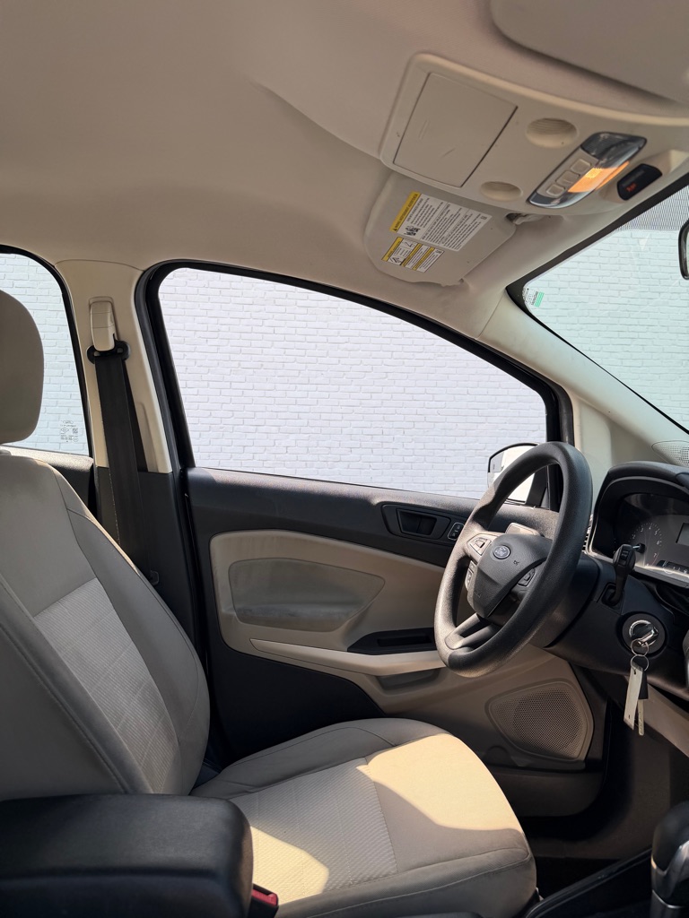 Photo 9 of this FORD ECOSPORT