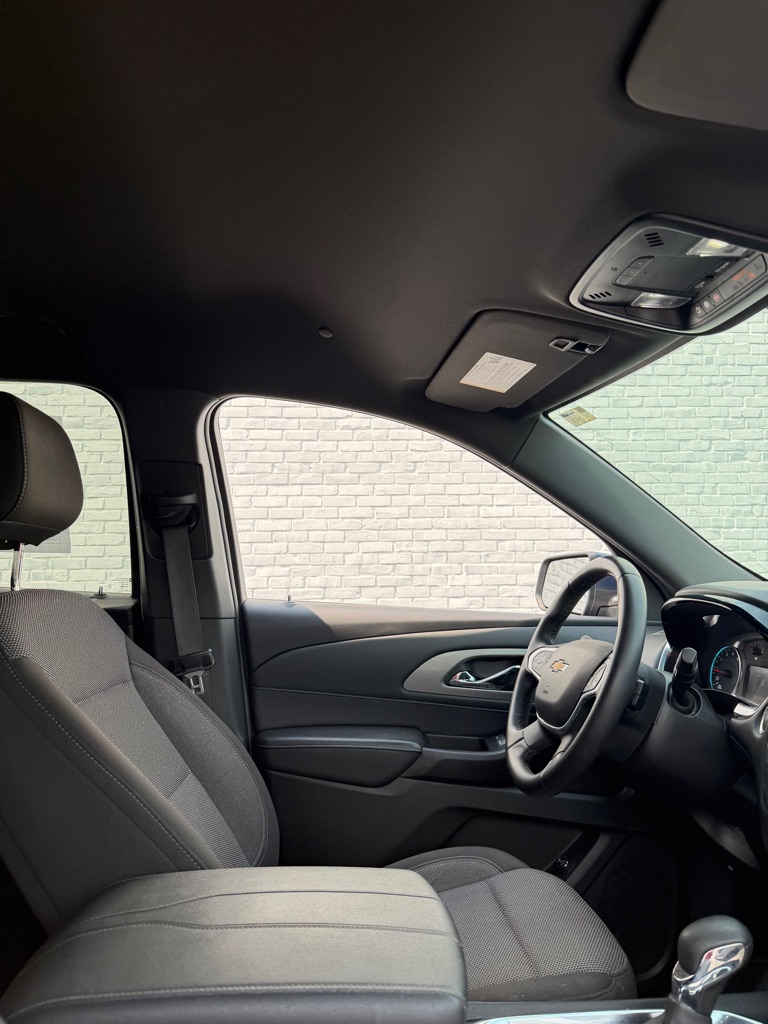 Photo 9 of this CHEVROLET TRAVERSE