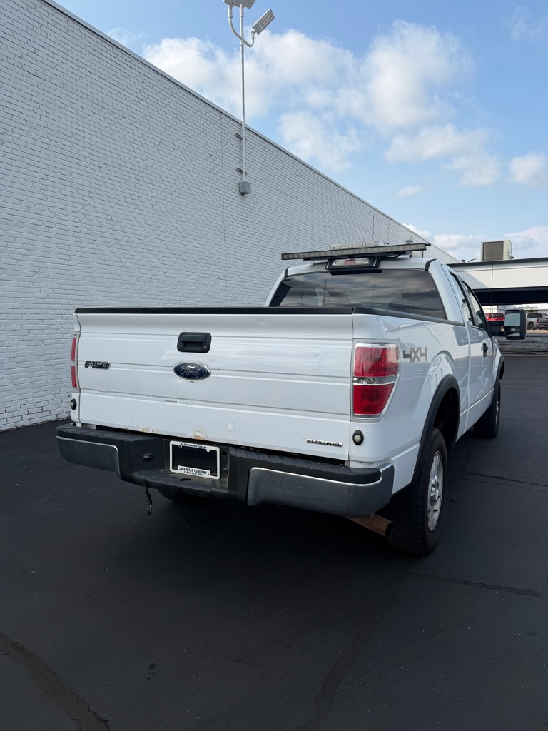 Photo 5 of this FORD F150