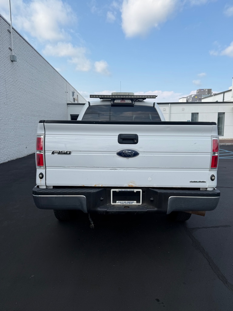 Photo 4 of this FORD F150