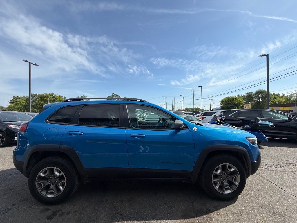 Photo 6 of this JEEP CHEROKEE