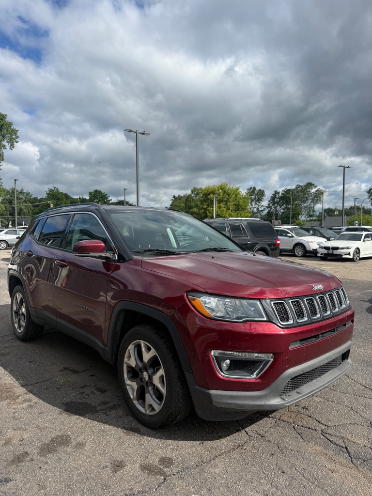 Photo 7 of this JEEP COMPASS