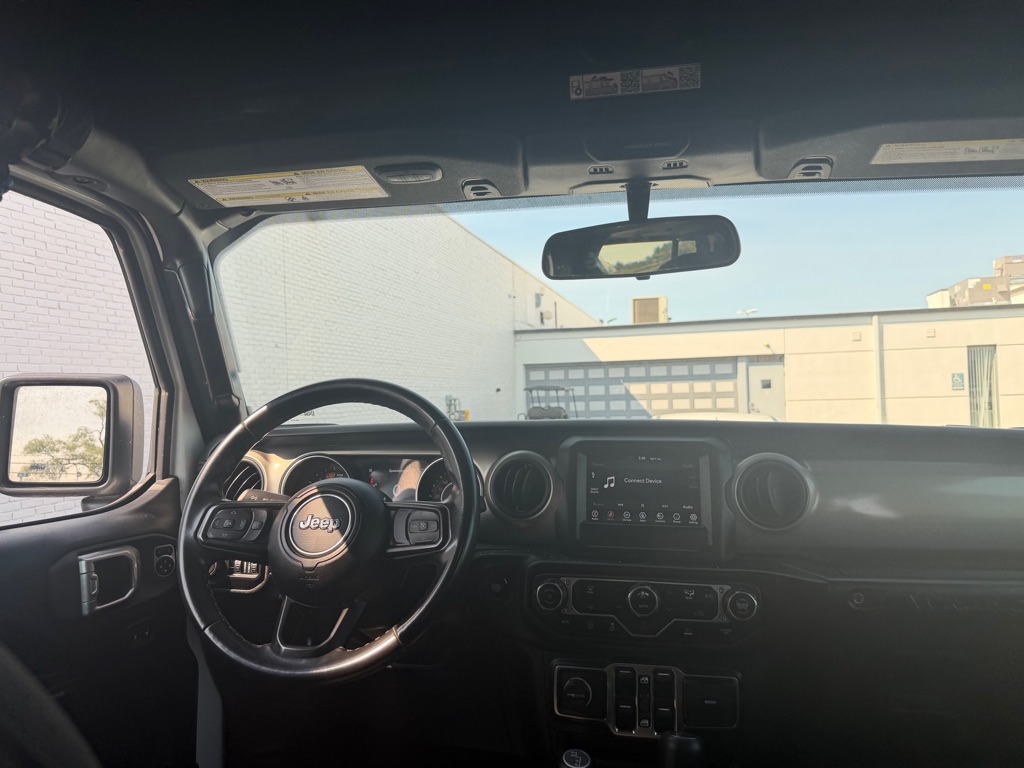 Photo 11 of this JEEP WRANGLER UNLIMI
